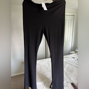 NWT Woman’s 14 black flare stretch pants